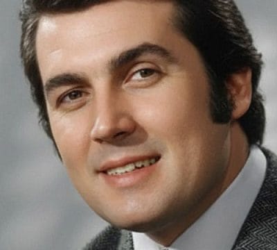 Yusuf Sezgin Yusuf Sezgin kimdir