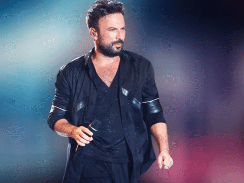Tarkan Seslendirdi