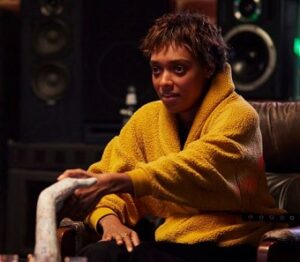 Konuş Benimle oyuncuları 